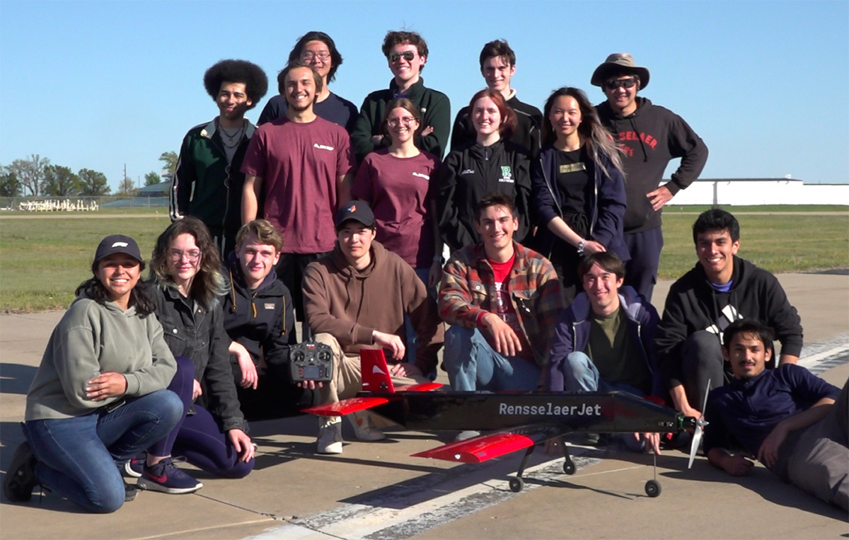 Group photo with the Design/Build/Fly team's entry